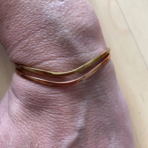 Sergio Lub Wave Cuff Bracelet Gold Copper Brass - Picture 5 of 9